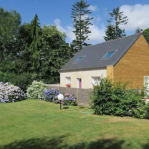  Hébergement de vacances Kerhervé France