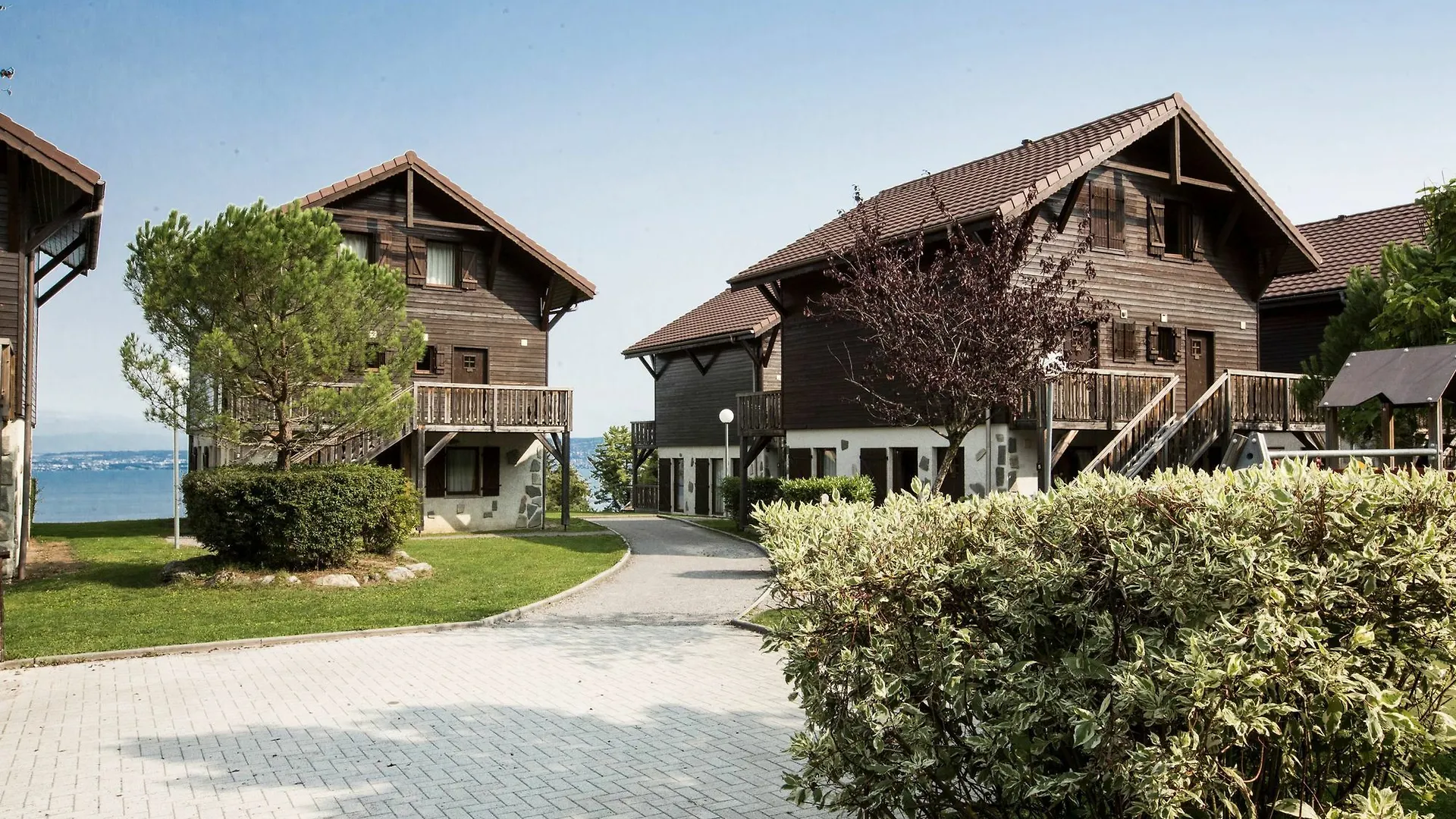Residence Odalys Les Chalets D'Evian 3*, Évian-les-Bains Frankrijk